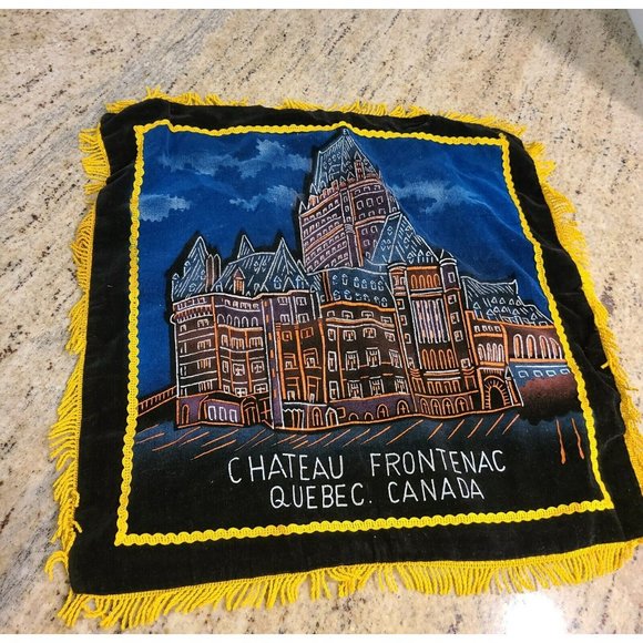 Vtg Chateau Frontenac Quebec Canada Throw Pillowcase Souvenir Velveteen Glitter